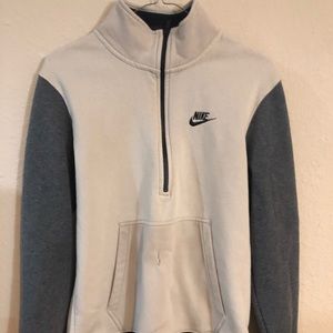 Nike Pullover